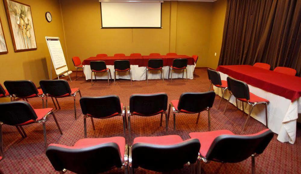 Hotel Elegance Nv Paramaribo Luaran gambar